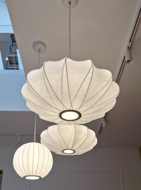 Lampa wisząca SILK X-shape biała 60 cm Lampa wisząca SILK X-shape biała 60 cm