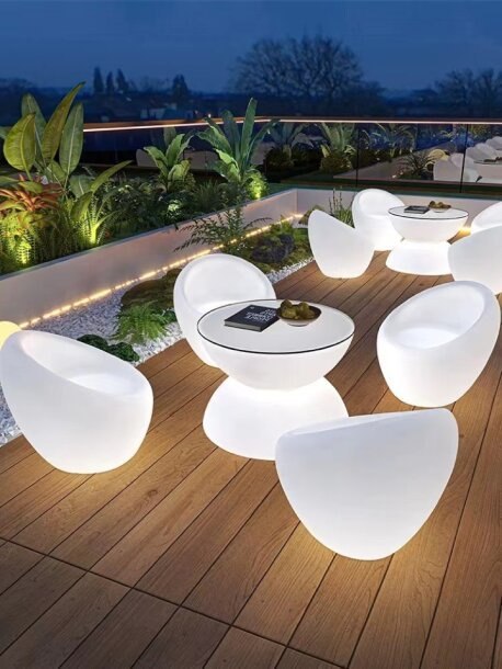 Fotel ogrodowy COMFY LED RGBW 16 kolorów 68 cm Fotel ogrodowy COMFY LED RGBW 16 kolorów 68 cm