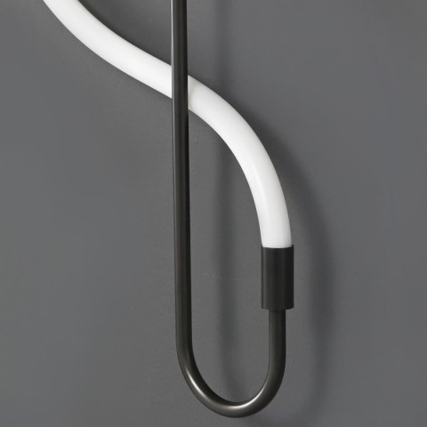 Lampa ścienna ESSA czarna 90 cm Lampa ścienna ESSA czarna 90 cm