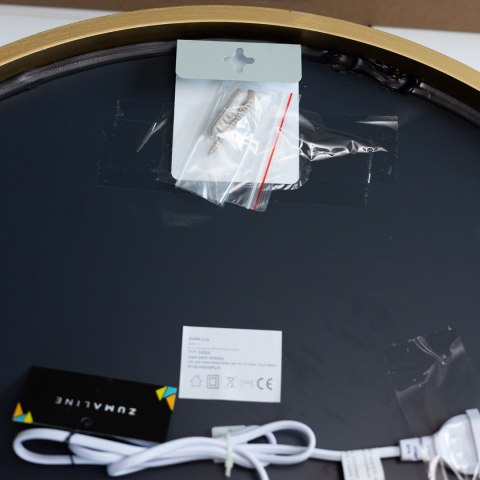 D2526 LUSTRO LED 60 CM ZŁOTE/GOLD D2526 LUSTRO LED 60 CM ZŁOTE/GOLD